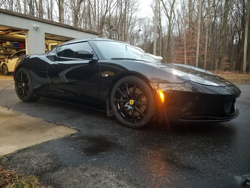 Illustration for article titled Could This 2010 Lotus Evora Be 'Good Enough' to Ask $33,900?